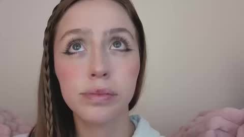     online show from September 10, 3:50 am