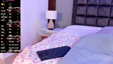 Sofia caramel online show from September 27, 9:22 pm