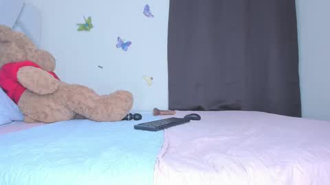 sofiacastillo01 online show from February 26, 10:42 pm