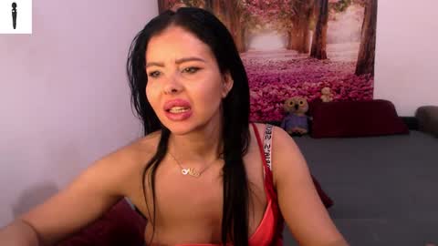 sofialiub online show from December 18, 2:49 pm