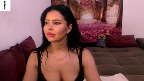 sofialiub online show from December 7, 10:06 pm