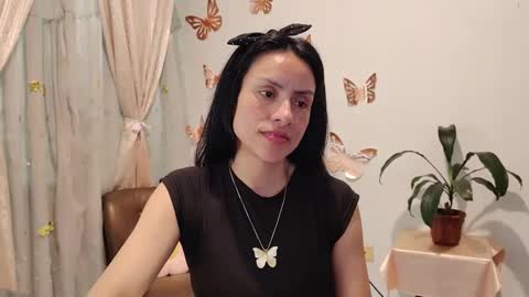 Sofi Bella online show from November 1, 4:22 pm