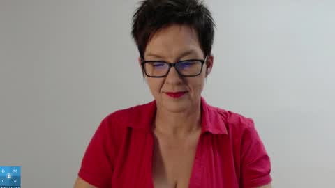 Sofie Velvet online show from September 23, 4:27 pm