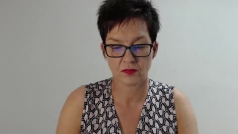 Sofie Velvet online show from September 9, 7:02 pm