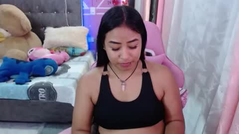 sofia Dreams online show from January 1, 12:21 am