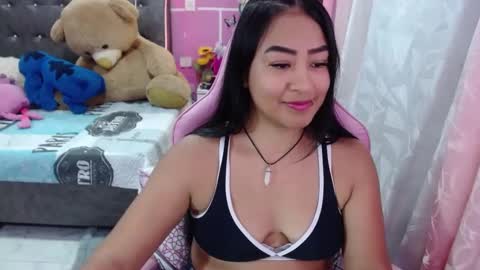 sofia Dreams online show from December 30, 9:29 pm