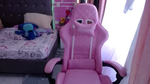 sofia Dreams online show from January 21, 6:02 pm