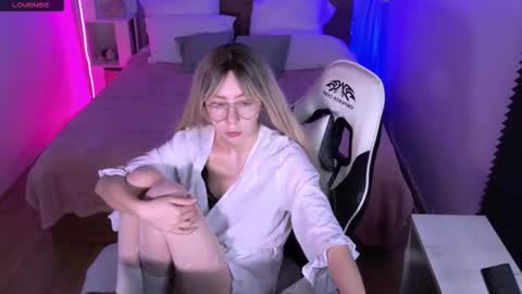 Sofia online show from October 19, 5:53 am