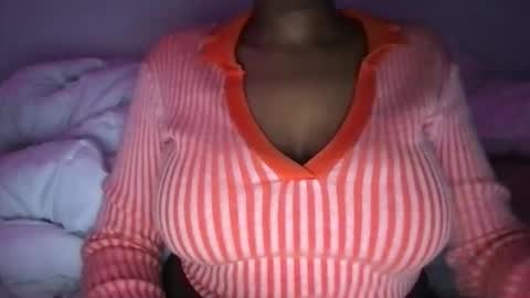 Jade online show from November 20, 9:43 am