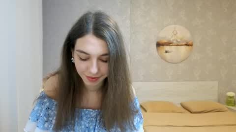 Kelly online show from June 3, 6:24 pm