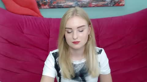 Sofie  online show from September 20, 5:06 am