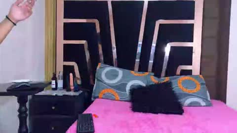 Sol Evans online show from December 1, 4:09 pm