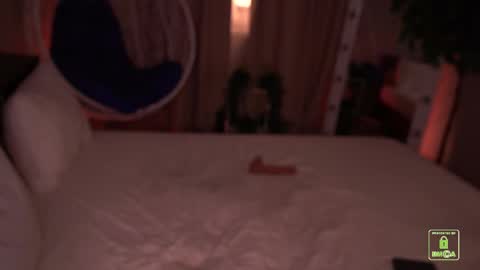 My name isSonya  online show from March 18, 6:13 pm