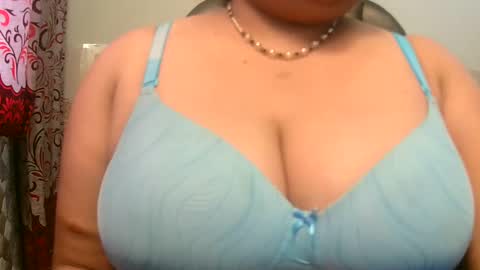 soni88888 online show from February 1, 5:39 am