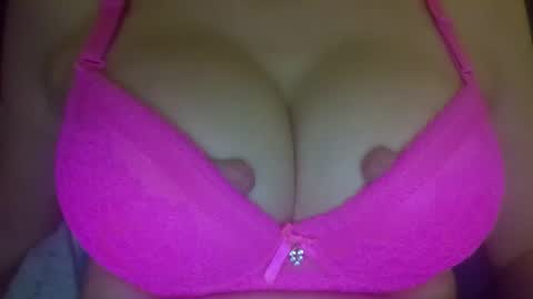 Sonnya online show from October 28, 8:35 pm