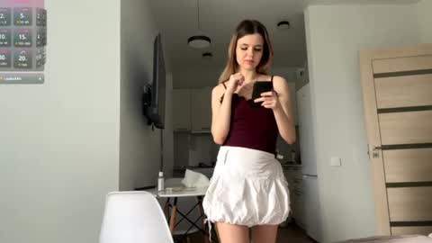sonyakiss_ online show from June 18, 9:14 am