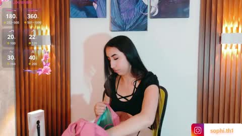 Sophi Thaylorr online show from September 18, 1:42 pm