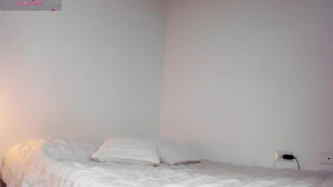 SOPHIA CLARK1 online show from March 31, 3:50 am