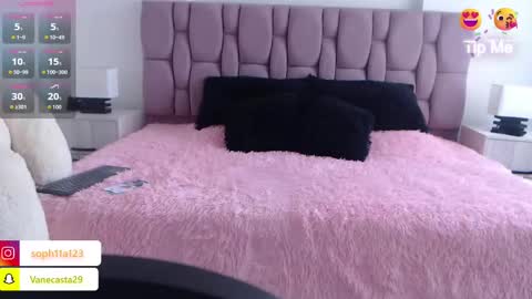 Sophia Carson online show from January 1, 5:11 pm