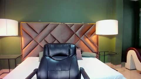 Sofia online show from February 24, 1:32 pm