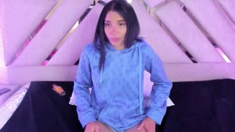 Sophia Paris online show from March 23, 8:31 am