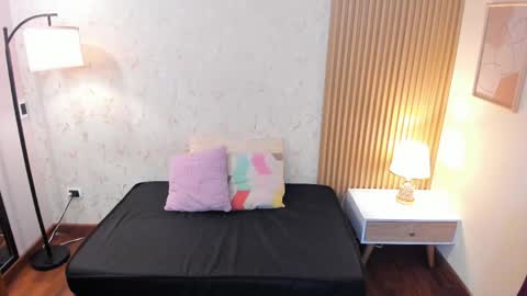 Sophia online show from May 1, 11:46 am