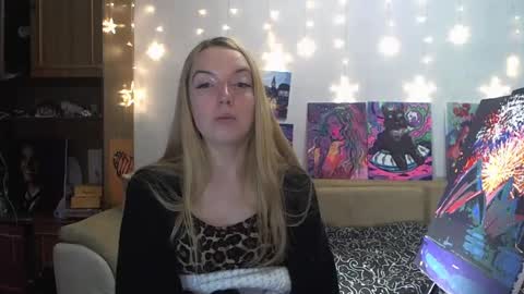 SophiaSonata online show from December 14, 5:18 am