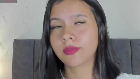 Sophieeee online show from January 14, 3:22 am