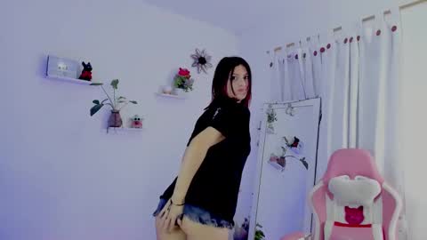 sophie doll online show from December 17, 10:32 pm