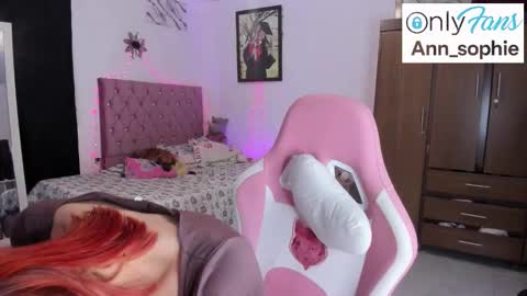 sophie doll online show from October 4, 3:01 am