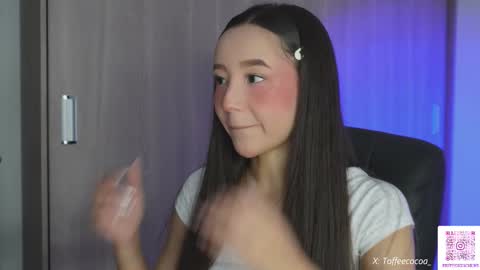 Sophie or Sof online show from September 27, 6:59 pm