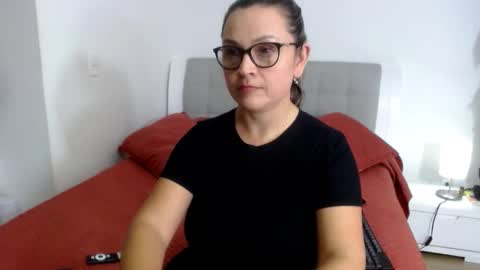 Sofa online show from March 4, 2:40 am