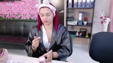 sophie_new25 online show from March 17, 12:42 pm