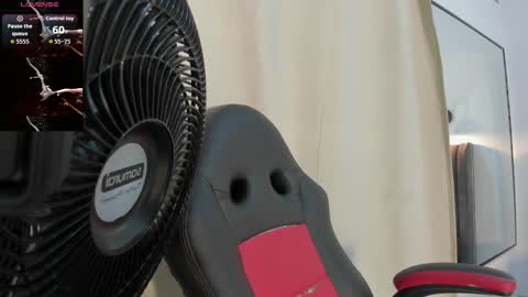 sophie_smith19 online show from December 5, 2:18 pm