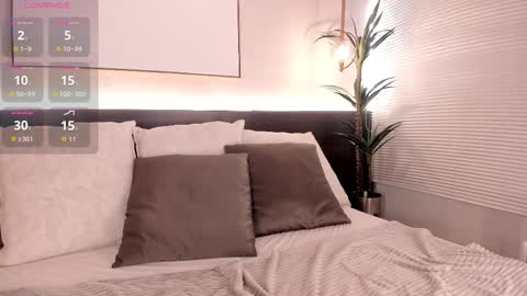     online show from September 22, 9:57 pm