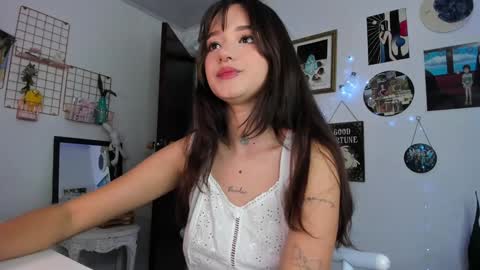 Sophie online show from December 31, 5:11 am