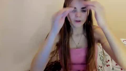 Sophie and my bestie Mandy    online show from November 22, 7:05 pm