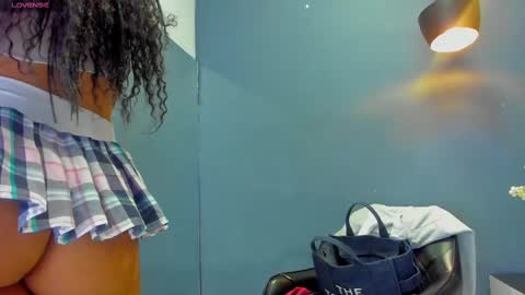 Sophie Taylor online show from February 26, 11:37 pm