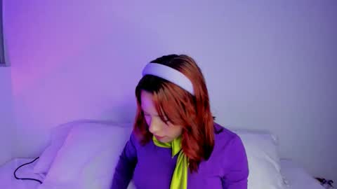 Sophiie Williams online show from November 1, 4:27 am