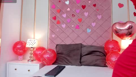 Sophie online show from February 14, 12:25 pm