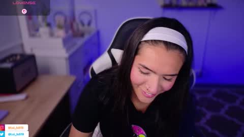 Luisa    online show from November 29, 8:46 pm