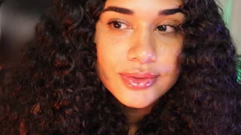 You want to talk to me more personal follow me in My Channel VIP  50 the discount       online show from February 16, 5:26 am