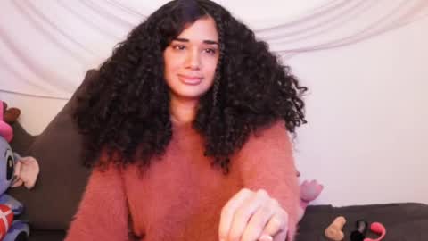 You want to talk to me more personal follow me in My Channel VIP  50 the discount       online show from February 26, 12:38 pm