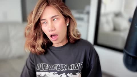 brisa  s online show from January 13, 9:52 pm