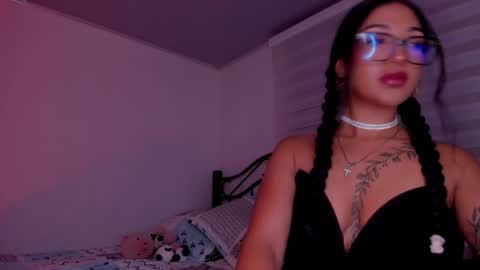 VANESSA  online show from May 1, 8:28 am