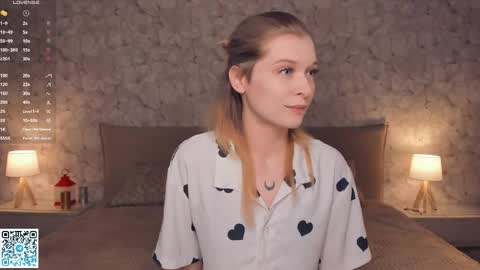Kate online show from May 20, 8:00 am