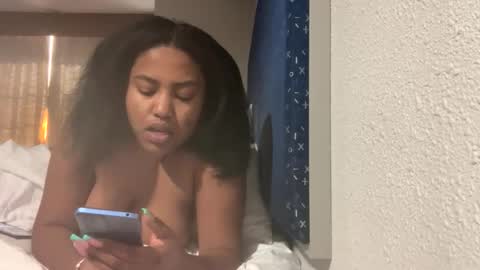 spoilprincesschloee online show from January 17, 7:21 pm