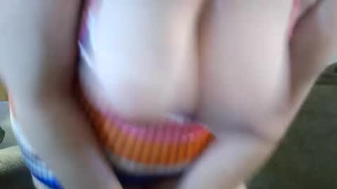 squirtangell online show from November 14, 7:03 pm