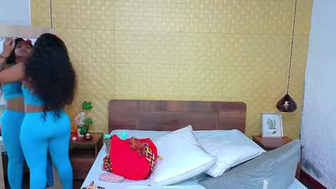 squirter_girl69 online show from January 30, 3:44 am