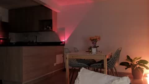 Sophie 3 online show from February 28, 11:56 pm